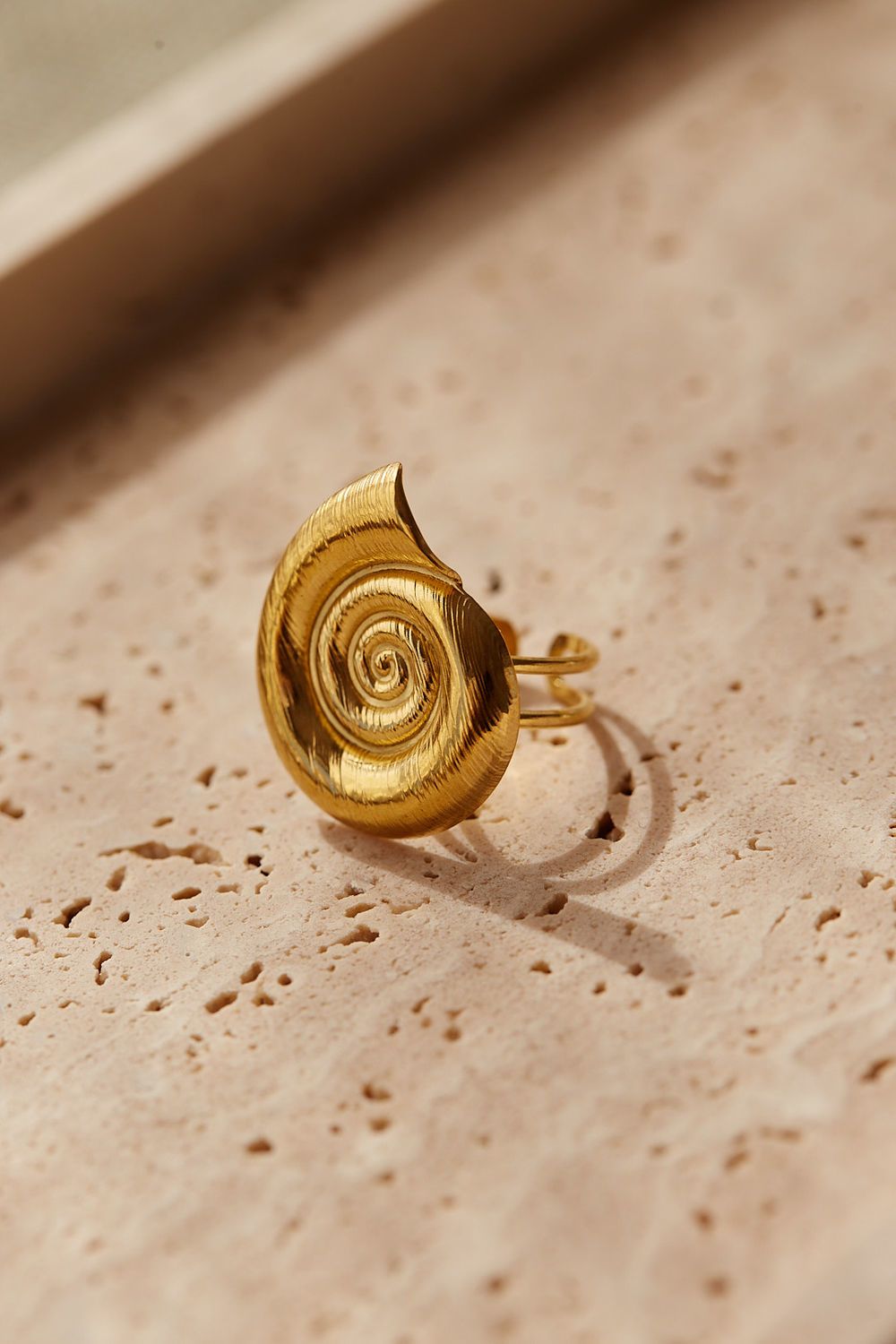 ANILLO CARACOL dorado 