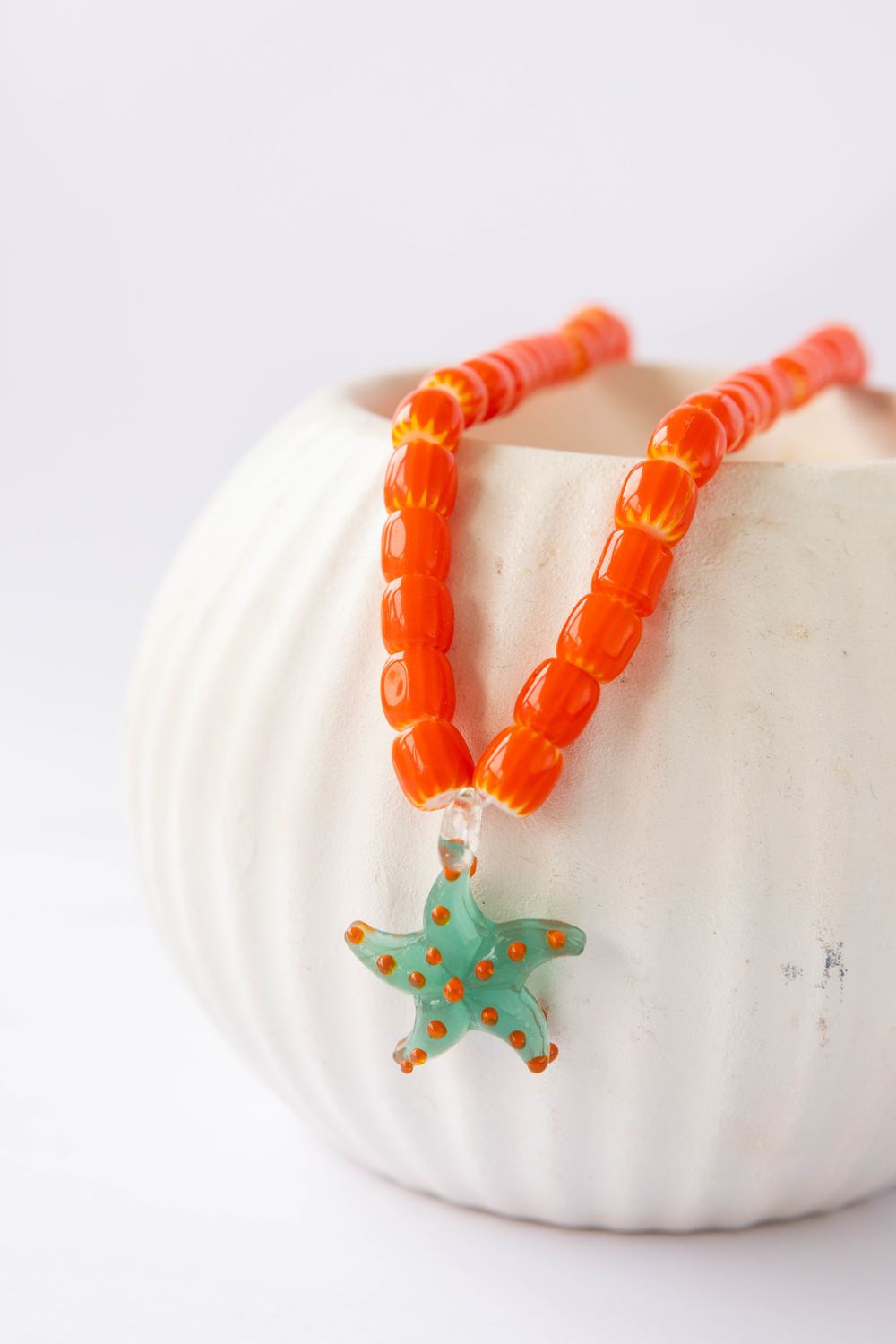 COLLAR ESTRELLA DE MAR DOTS naranja 