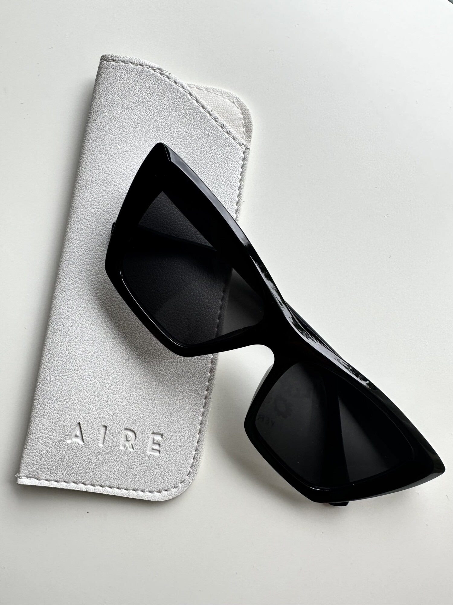 ESTUCHE PARA LENTES SMALL/MEDIUM  blanco 