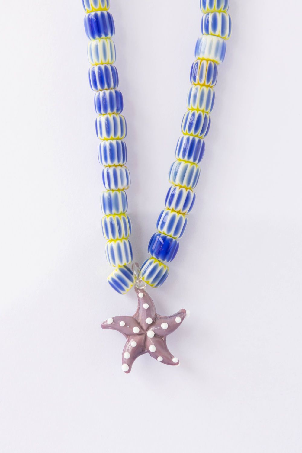 COLLAR ESTRELLA DE MAR DOTS lila 